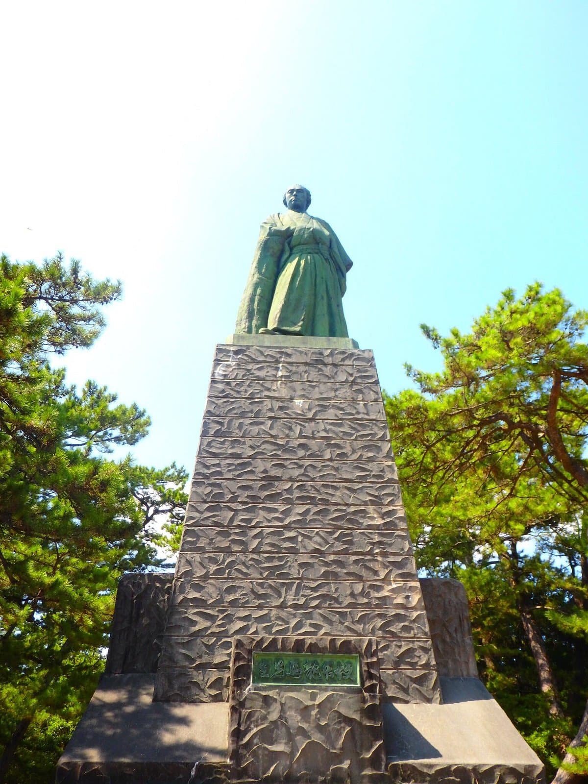 Ryoma Sakamoto Bronze Statue