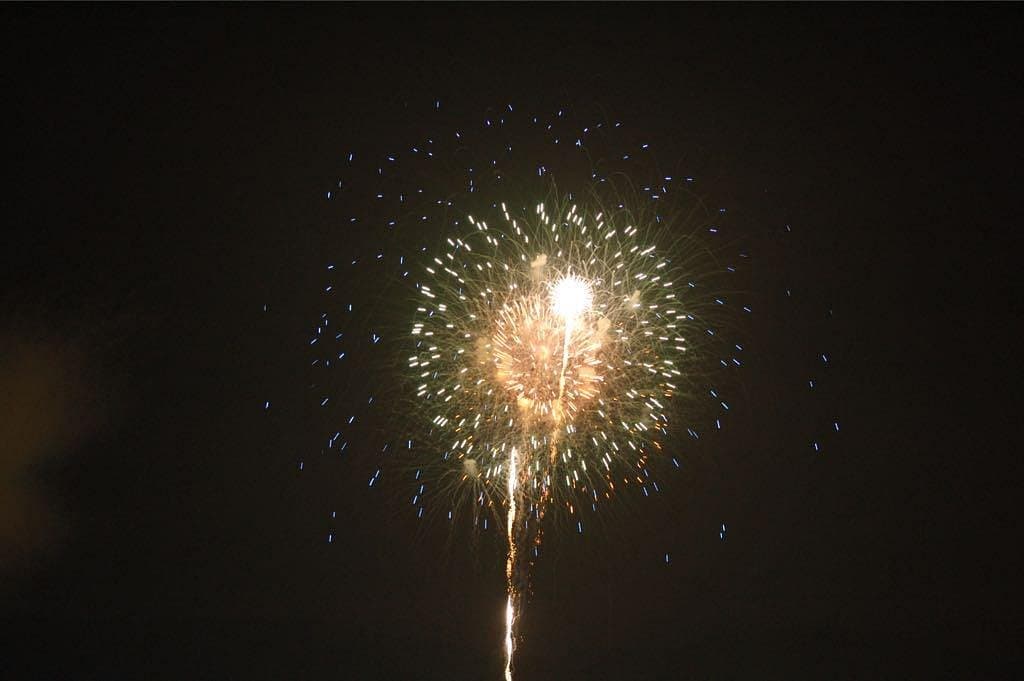 Yugawara Onsen Sea Fireworks