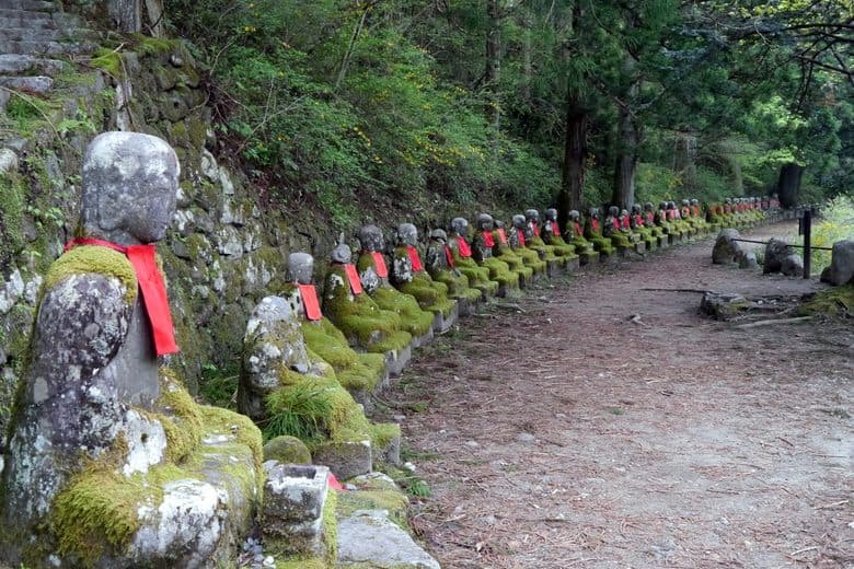 Kanmangafuchi Abyss