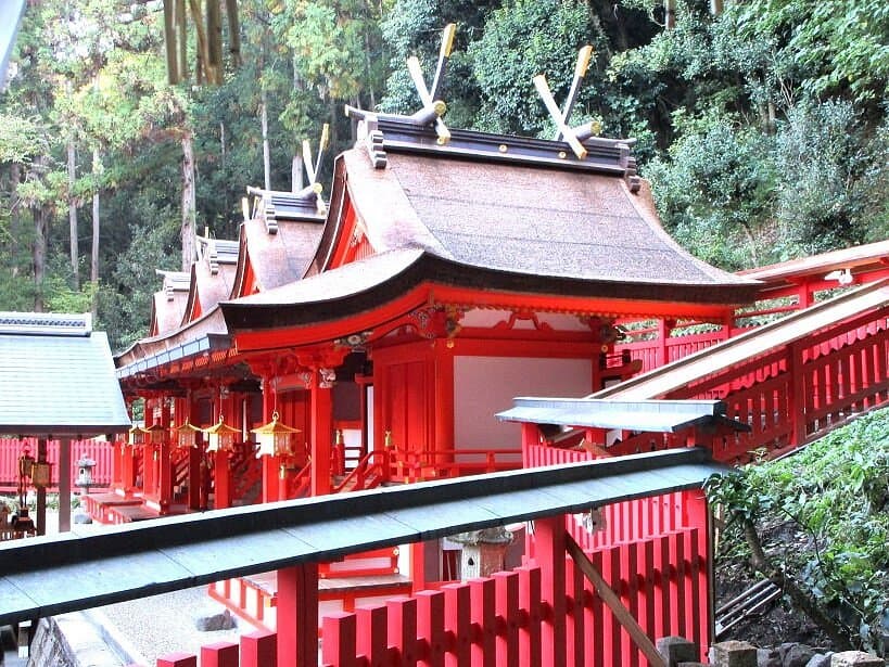 Hiraoka Shrine