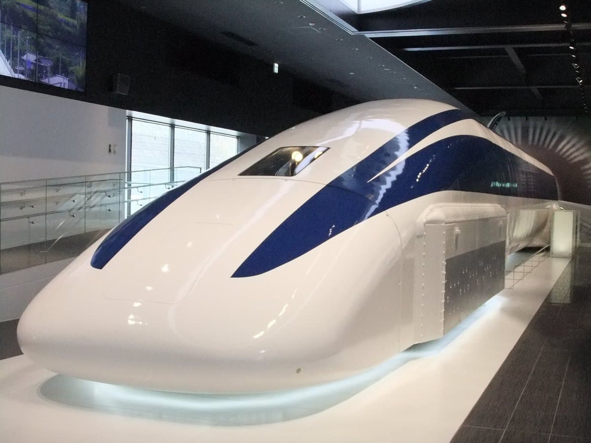 Yamanashi Prefectural Maglev Exhibition Center