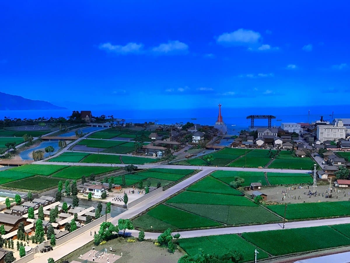Tsuruga Red Brick Warehouse cover image