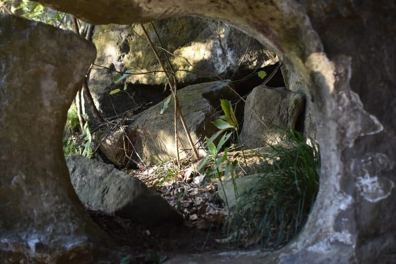 108 Grotto Tombs