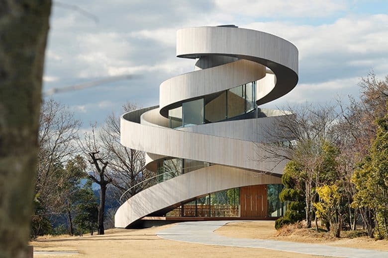 Ribbon Chapel