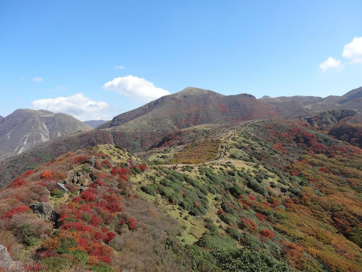 Makinoto Mountain Path