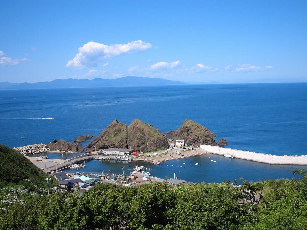 Tappizaki Cape