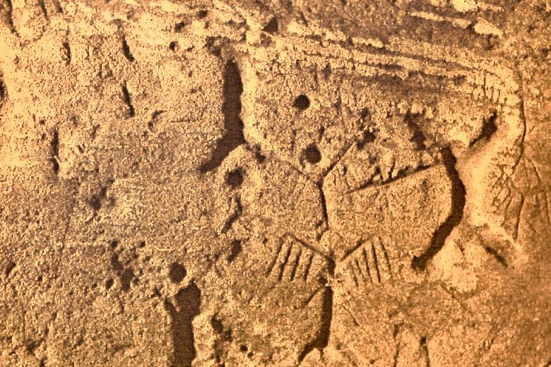 Fugoppe Cave Petroglyphs