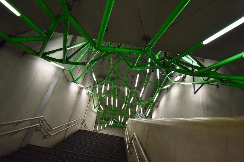 'WEB FRAME'