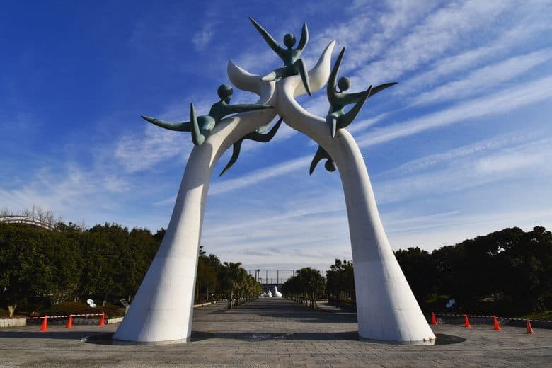 'The Gate of Dynamism'