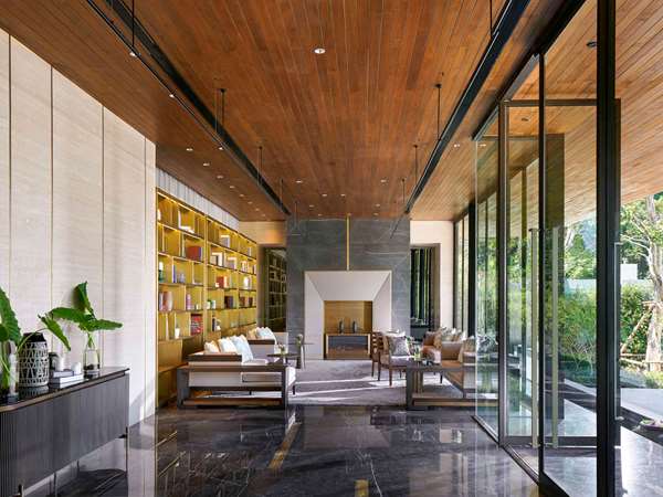 V Villas Phuket Mgallery