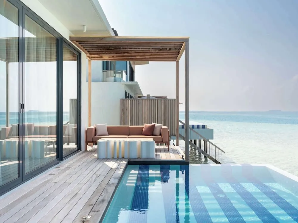 SO/ Maldives