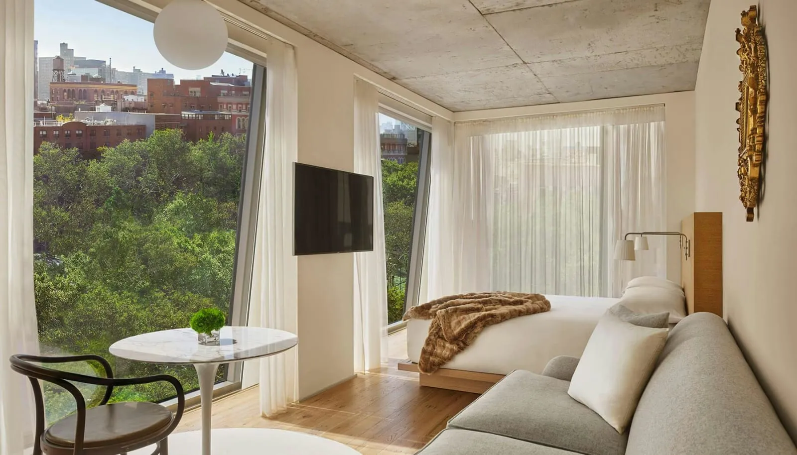 Public, an Ian Schrager Hotel