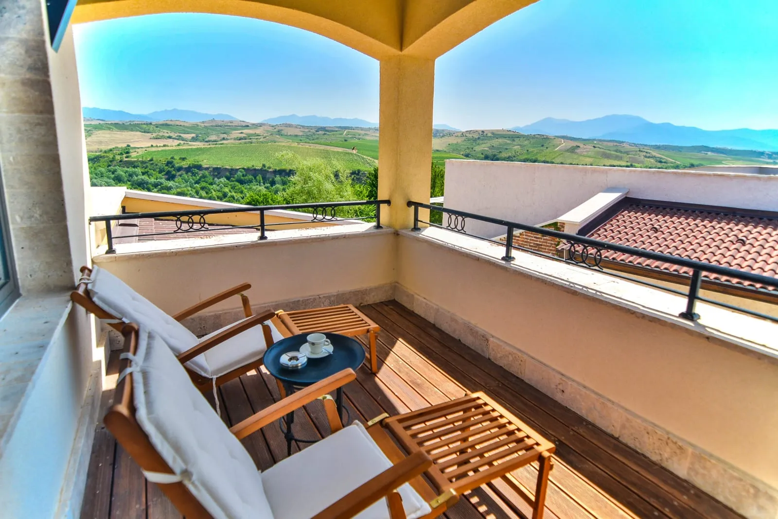 Zornitza Family Estate Relais & Chateaux