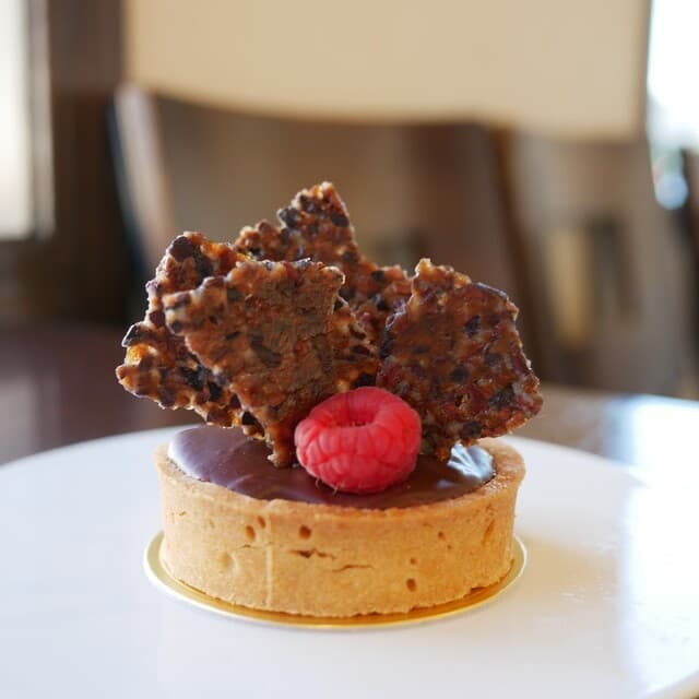 Un Petit Paquet: French Pâtisserie, Takeout Only