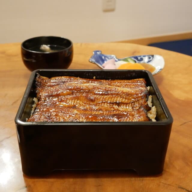Unagi Tei Tomoei: Destination Blue Eel
