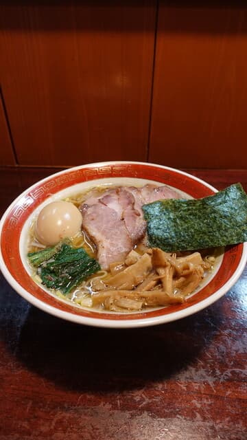 Mendokoro Futokoro Ya: Clear Shoyu Ramen at a Six-Seat Counter