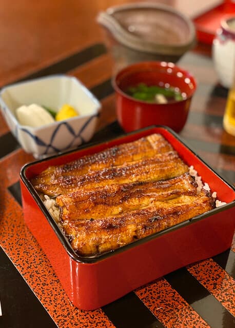 Unagi Sakuraya: Charcoal-Grilled Kanto-Style Eel Since 1856