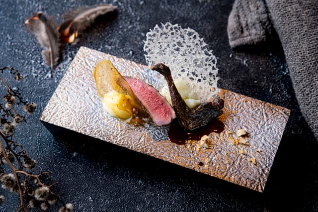 Seio Ryori Savaka: French Courses of Wild Game
