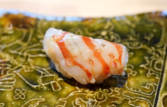 Sushi Shunbi Nishikawa: Omakase Sushi Counter at a Castle View