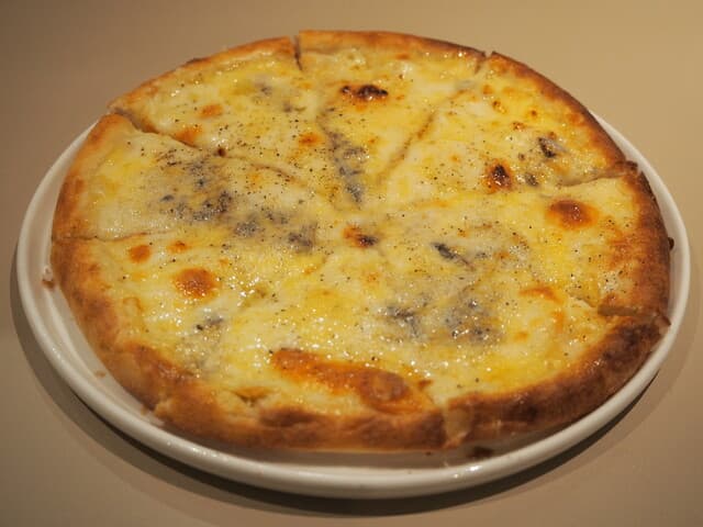 utage dotonbori: Creative Tapas & Natural Wine