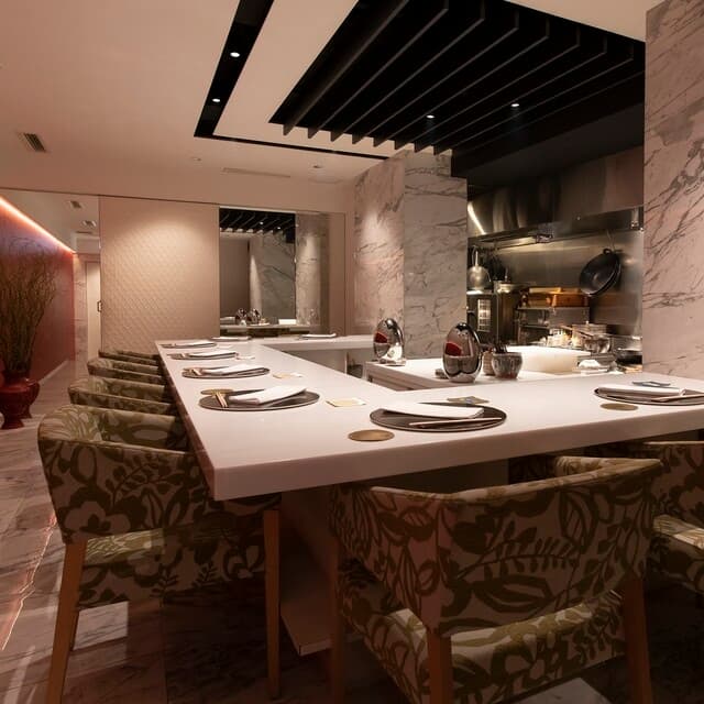 TOMONO: Theatrical Chinese Omakase