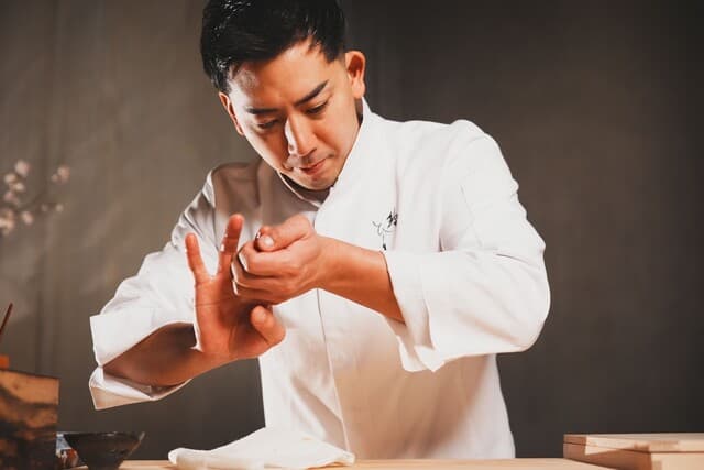 Sushi Hijiri: High-End Omakase Counter