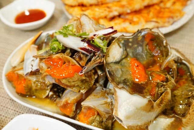 Korean Pusan: Authentic Home-Style Feasts