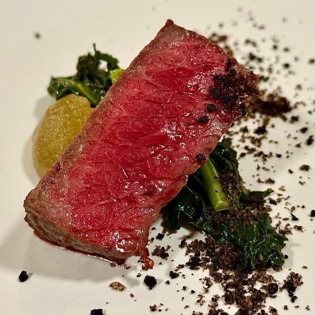 37+1: Vegetable-Driven Italian Set Courses at the Counter