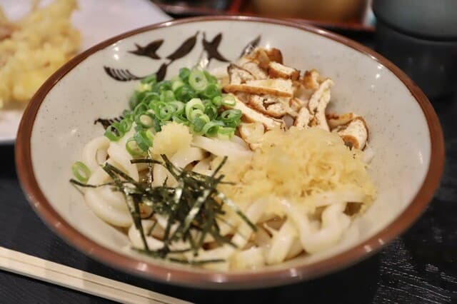 Oshima Udon: Self-Service Sanuki Udon from 6am