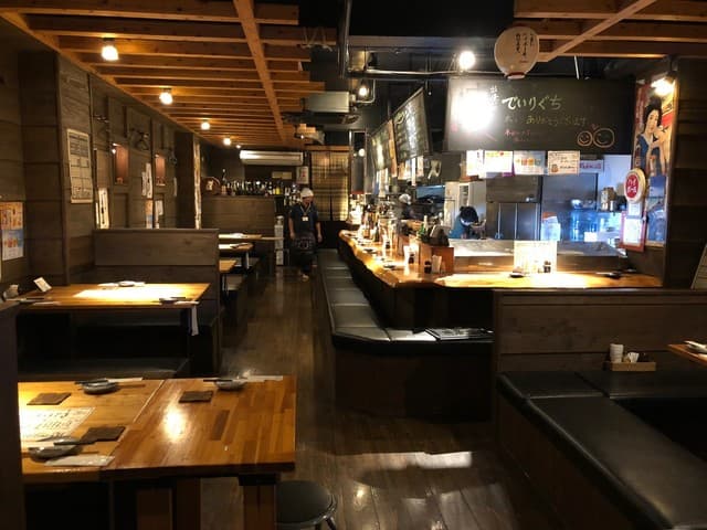Izakaya Deiriguchi: Okinawan Izakaya with Seafood